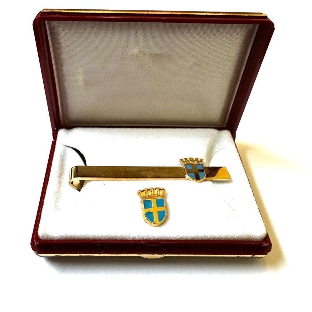 Ballou Religious Cross Tie Clip and pin in box